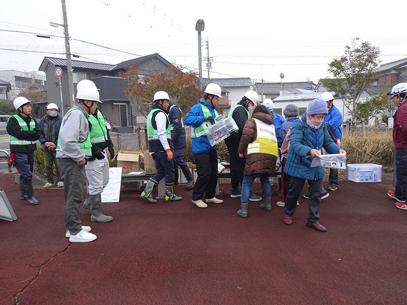 令和７年度 香川県広域水道企業団危機対策訓練（令和7年12月21日 観音寺市防災ひろばにて）